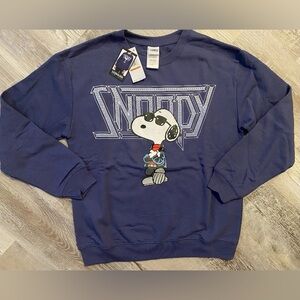 Peanuts Snoopy Sweatshirt/ Pullover Sunglasses, Rhinestones Teen/ Woman's Size M